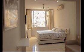 Copacabana Vista Mar Studio, Som Estéreo em Todos os Ambientes, Amplo, internet 120Mb